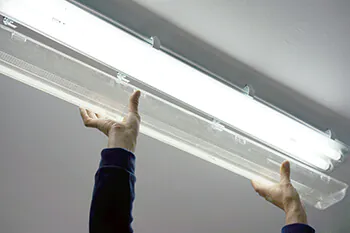 Installatie van een T8 LED tube
